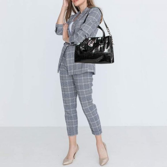 Michael Kors Hamilton Croc Embossed Patent Leather Bag Purse - Picture 13 of 17